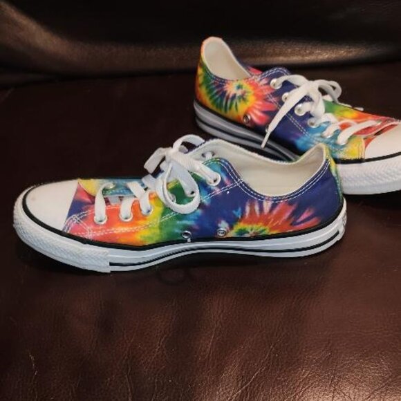 Converse Chuck Taylor All Star low-top tie-dye sneakers womens size 7.5 - Picture 3 of 9